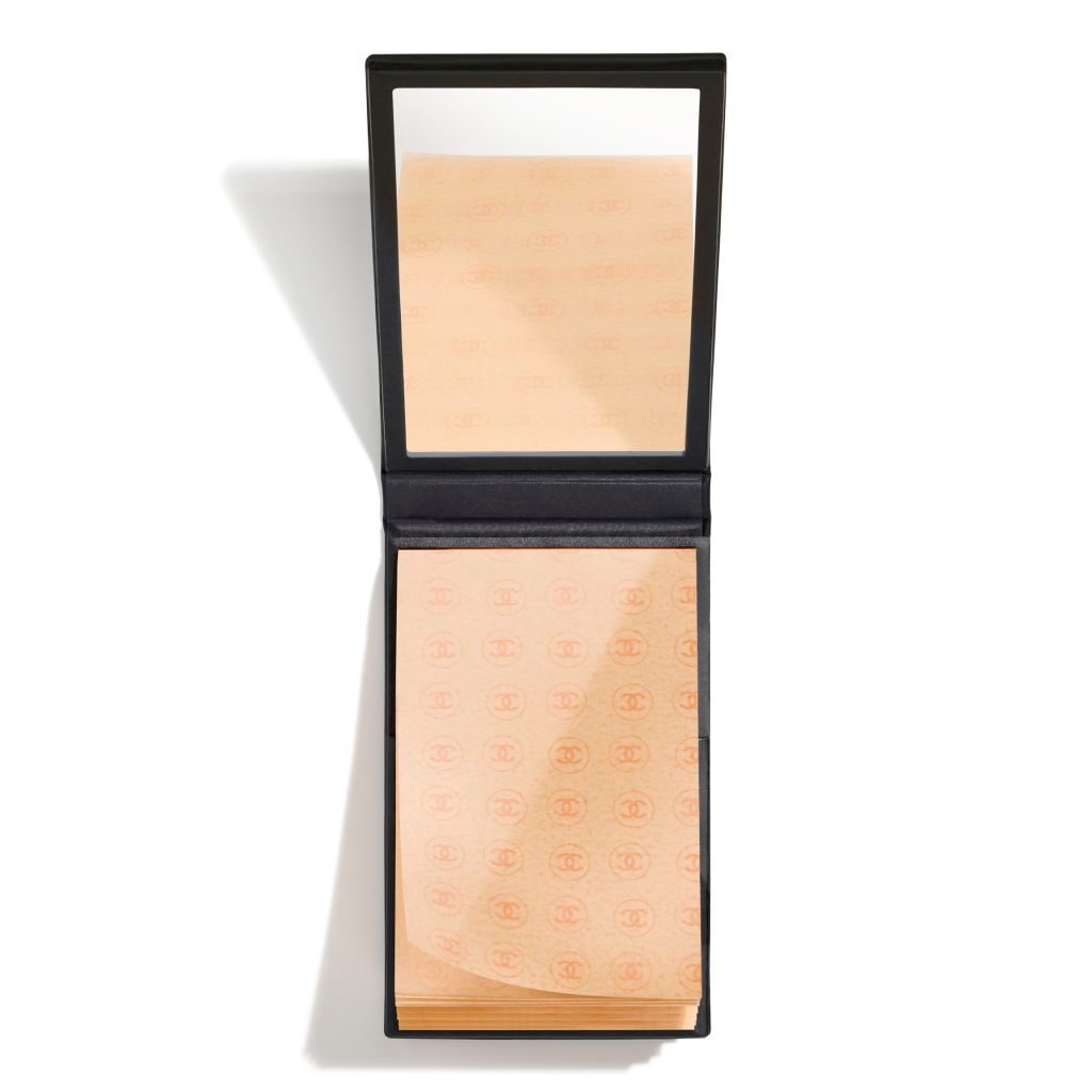 $240 chanel blotting paper 吸油紙連鏡mirror (150張）, 美容＆個人護理, 健康及美容- 皮膚護理, 化妝品-  Carousell